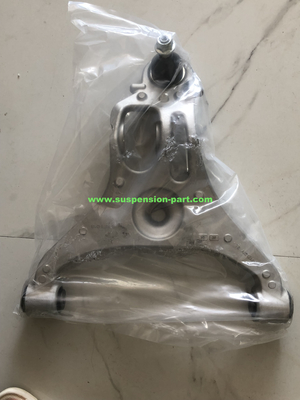 Manutenção preventiva Proteja seu carro substituindo prontamente as peças danificadas da suspensão